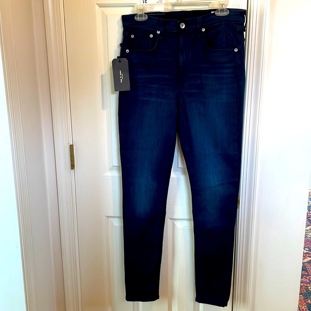 NWT pair of women’s Rag & Bone high-rise skinny blue jeans size 31 Nina style.